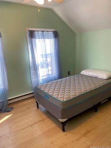 105 State Ave, Killingly CT 06241-2013 exterior