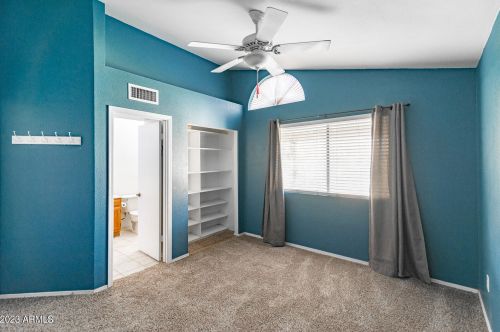 3036 Bluefield Ave, Phoenix AZ 85053-1125 exterior