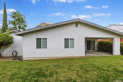 712 Spruce St, Riverside CA 92507-3043 exterior