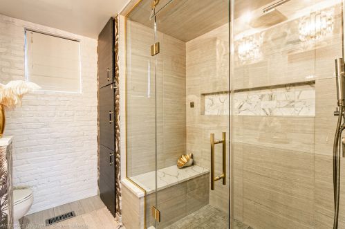 215 Aberdeen St, Chicago IL  60607-2901 exterior