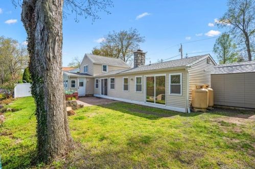 10 Grieb Trl, Wallingford CT  06492-2616 exterior