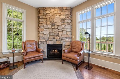 234 Golfview Rd, Ardmore PA 19003-1019 exterior