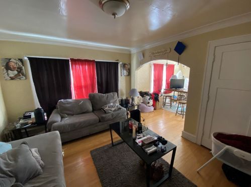 2413 National Ave, Milwaukee, WI 53204-1016