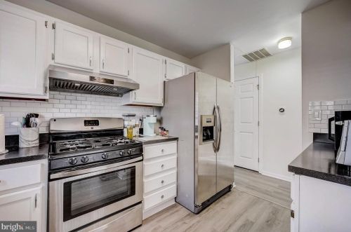 1930 Franklin St, Philadelphia PA 19122-1308 exterior