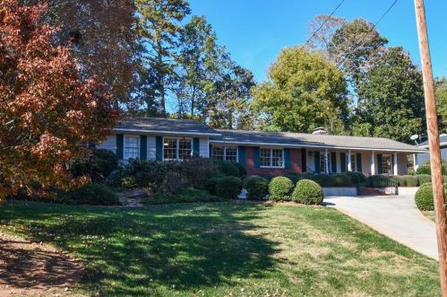 1179 Springdale Rd, Gainesville GA 30501-2443 exterior