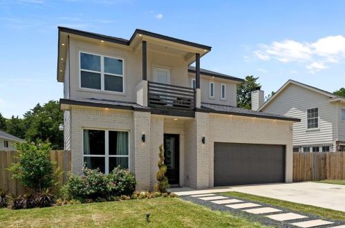 2831 Curvilinear Ct, Dallas, TX 75227-7237