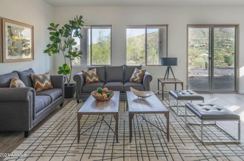 47833 43 Ave, Phoenix AZ exterior