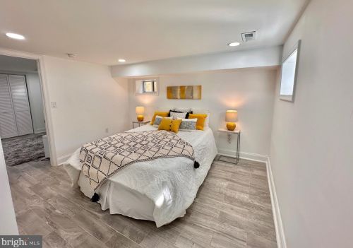 4709 Clay St, Washington DC 20019-1437 exterior