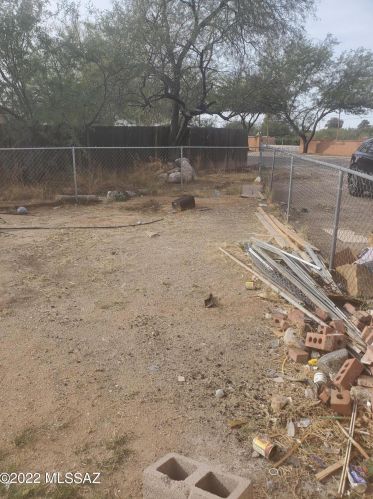 5104 29 St, Tucson AZ 85711-6308 exterior