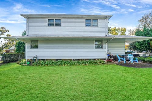 19 Sheldon Pl, Commack NY 11725-3237 exterior