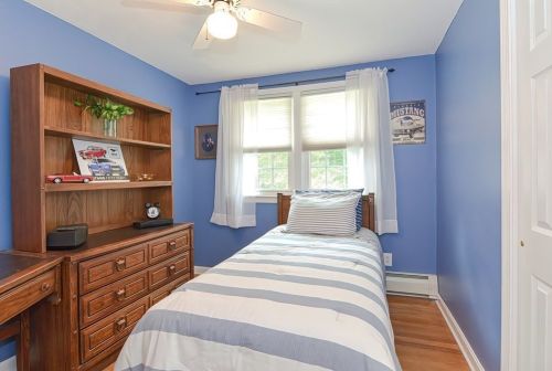 69 Lincoln Rd, Sutton, MA 01590-3715