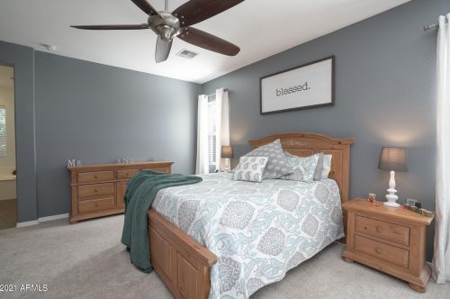 253 Jade Dr, Chandler AZ 85286-1646 exterior