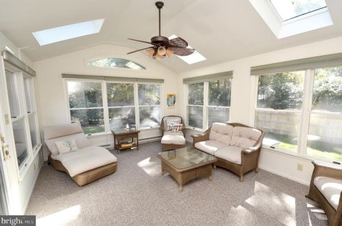 1 Bradford Dr, Southampton NJ  08088-8678 exterior