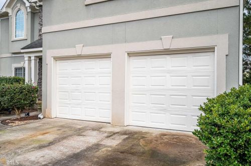 330 Beracah Trl, Atlanta GA  30331-8517 exterior