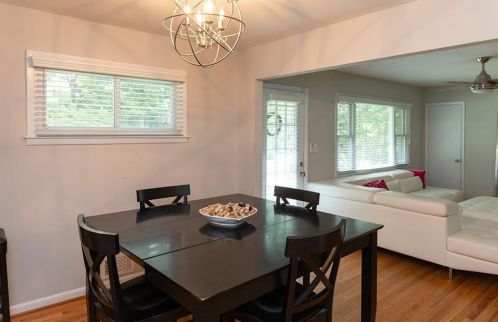 2467 Elmwood Cir, Atlanta GA  30339-8907 exterior