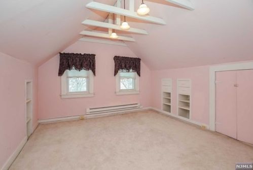 21 Claremont Ave, Montclair NJ 07042-3510 exterior