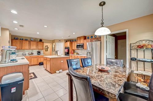 1198 Old Phelps Rd, Huntsville TX 77340-7294 exterior