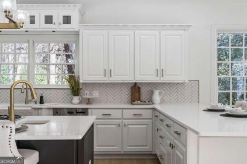 700 Brookwoods Trce, Atlanta GA 30342-2473 exterior