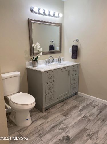 712 Benton Ave, Tucson AZ 85711-1118 exterior