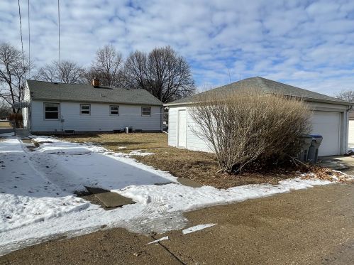 3752 78th St, Milwaukee WI  53220-1604 exterior