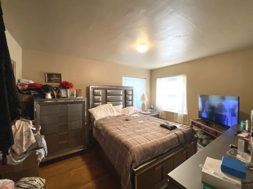 1924 16 Ave, Broadview IL 60155-2001 exterior