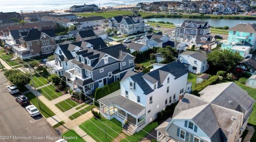 205 4 Ave, Belmar NJ 07719-5010 exterior