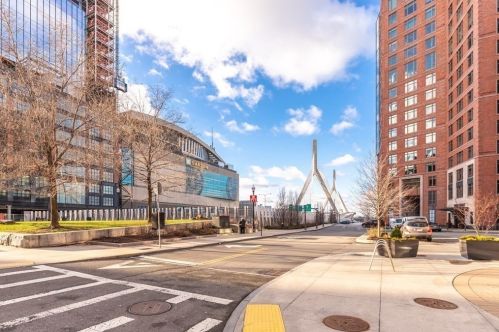 234 Causeway St, Boston MA 02114 exterior