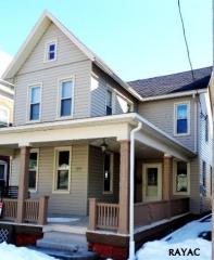 125 Pleasant St, Hanover, PA 17331-3222