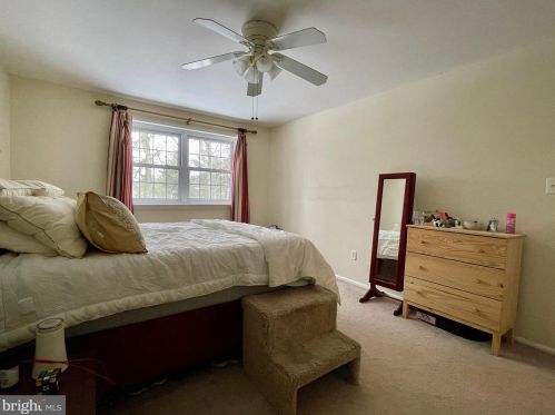 36 Providence Frg Rd, Limerick PA 19468-2930 exterior