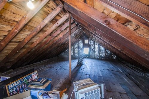 79 Deerfield St, Worcester MA 01602-4349 exterior