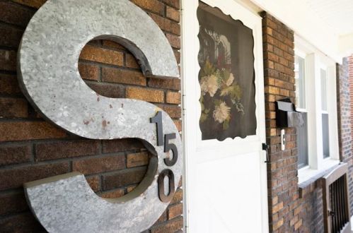 150 Hornaday Rd, Pittsburgh, PA 15210-4220