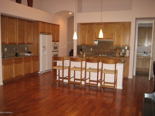 3001 50th St, Phoenix AZ  85018-7966 exterior