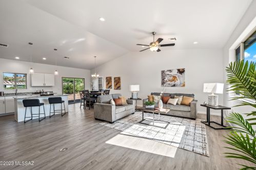 36662 Calle Diamante, Tucson, AZ 85739-1323