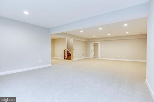 1978 Kirby Rd, Mc Lean VA 22101-5326 exterior