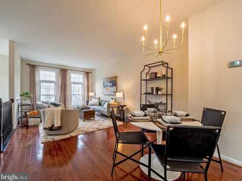 3801 Elbert Ave, Alexandria VA 22305-2058 exterior