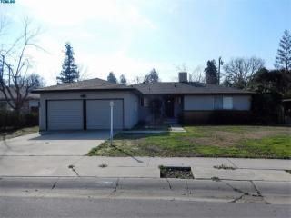 397 Gail Ave, Tulare CA  93274-1514 exterior
