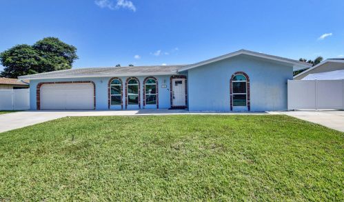 1781 12th St, Boca Raton, FL 33486-6410