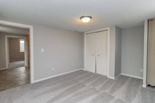 156 Spruce St, South Saint Paul MN 55075-3443 exterior