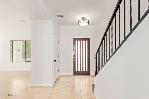 9837 Central Ave, Phoenix AZ 85020-1008 exterior