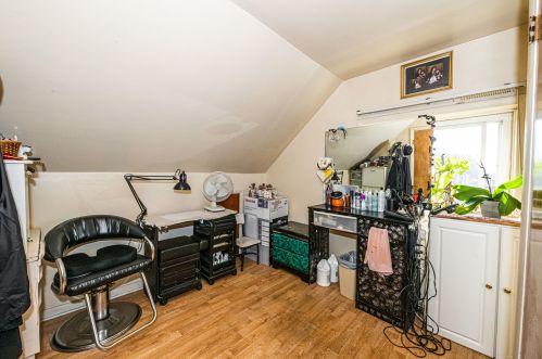 5748 Grand Ave, Chicago IL 60707-1909 exterior