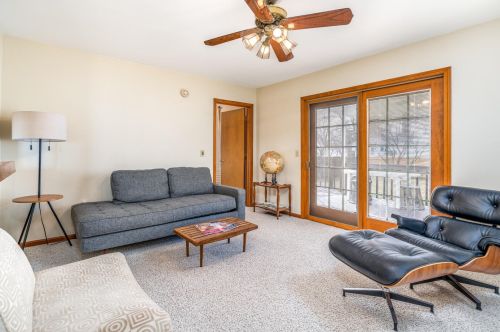 1616 Homecrest Ave, Kalamazoo MI  49001-4352 exterior