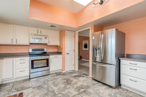 3944 Placita De Ln Moneda, Green Valley AZ 85622-5063 exterior