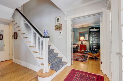 2518 Olive St, Milwaukee WI  53211-1736 exterior