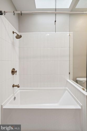 1228 Mckean St, Philadelphia PA  19148-2208 exterior