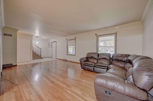 5000 19 St, Milwaukee WI 53209-5761 exterior