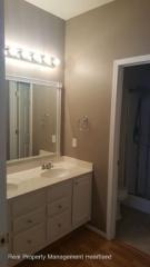 14824 Camden Ct, Omaha NE  68116-1469 exterior