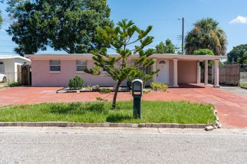 6803 Larmon St, Tampa FL  33634-5019 exterior