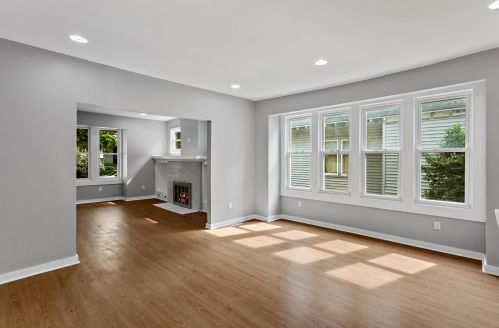 5451 Cherry St, Milwaukee WI  53208-2106 exterior