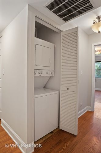 1629 Sherwin Ave, Chicago IL  60626-1957 exterior