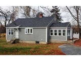 195 Elmwood Ave, Manchester NH  03103-7340 exterior